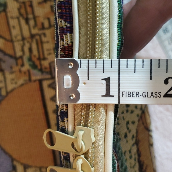 Jerusalem Camel Tapestry Tote Bag w/Bottom Zipper Extension-Dual Design - Picture 9 of 14